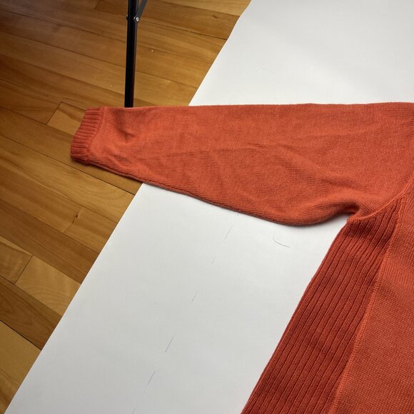 Harley-Davidson Motorcycles Embroidered Stitched MEDIUM Orange Sweater Pullover - Picture 10 of 11